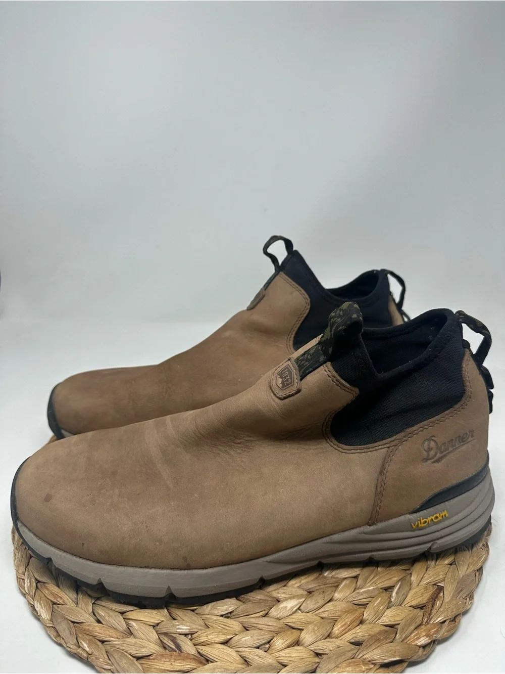 Danner mountain 600