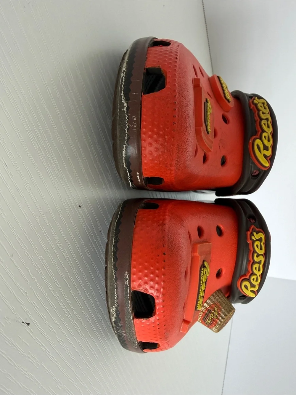 CROCS bright orange