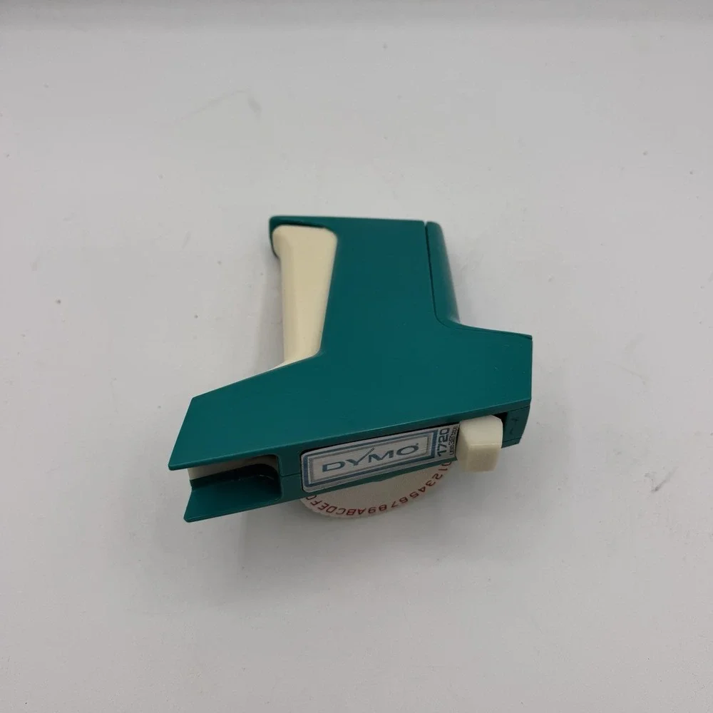 Dymo vintage green