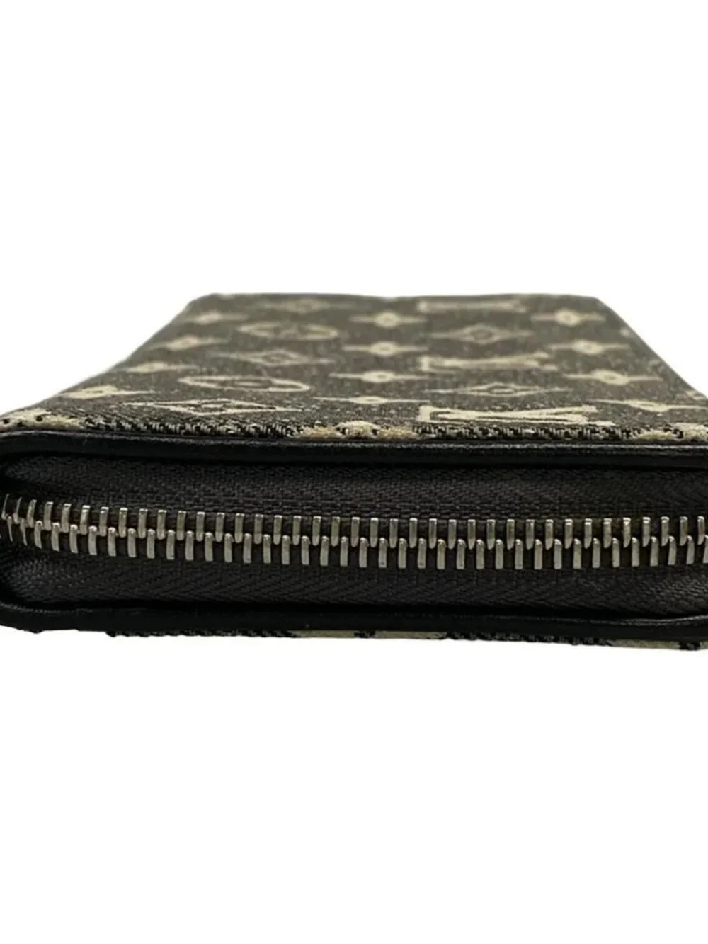 Louis Vuitton fair used