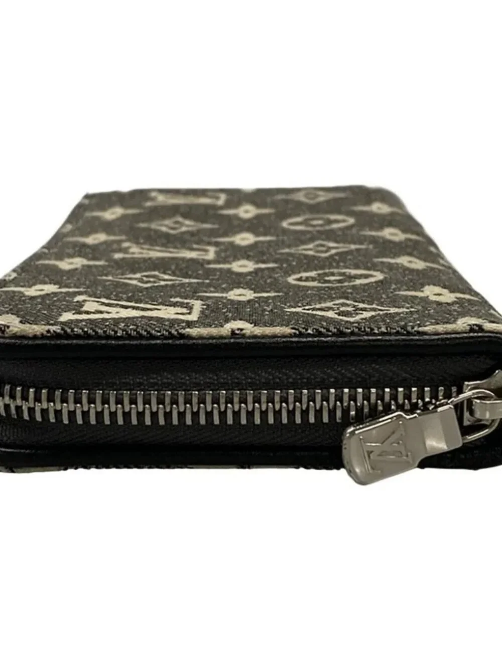 Louis Vuitton fair used