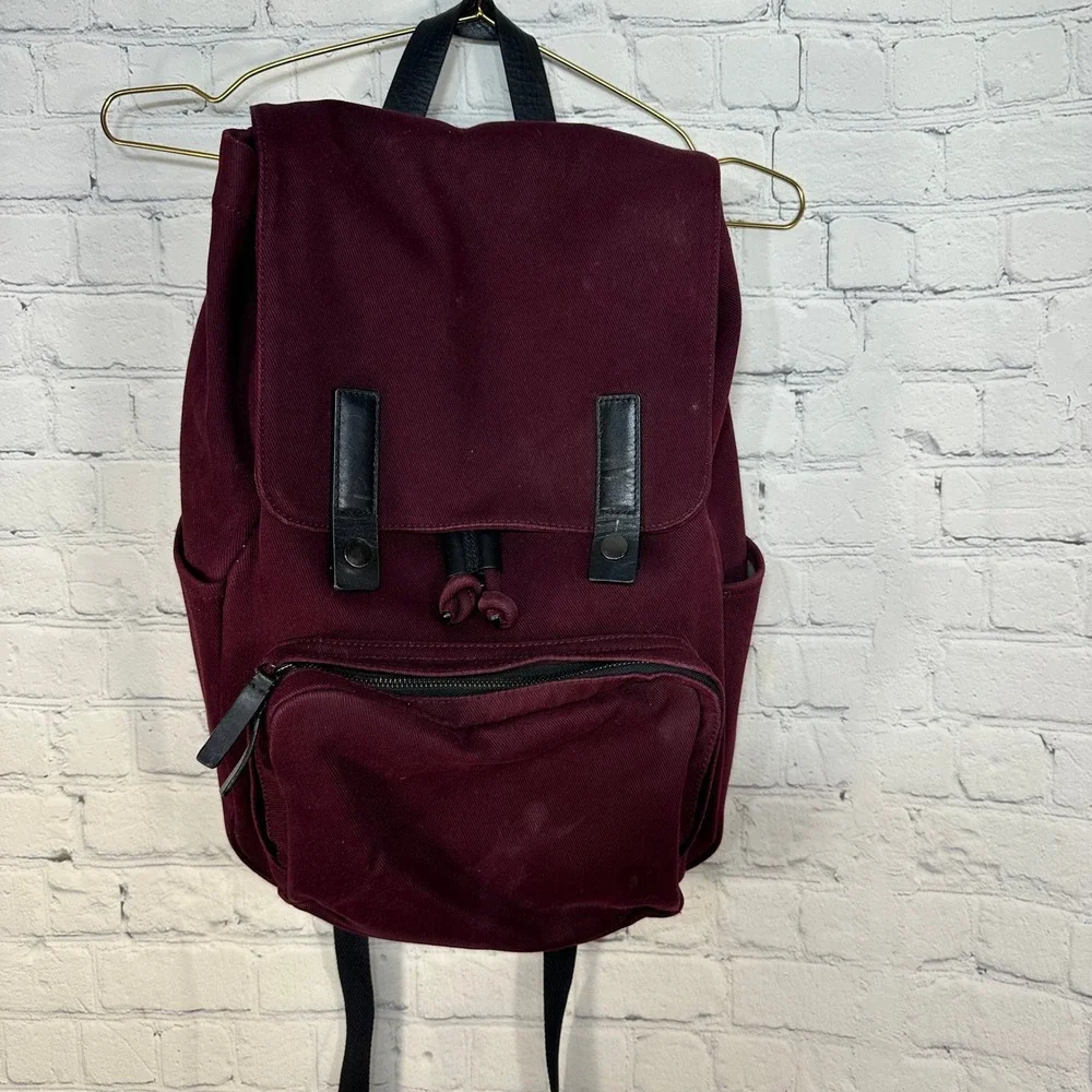Everlane Modern Snap Backpack Burgundy Twill Laptop Bag Minimalist School Travel