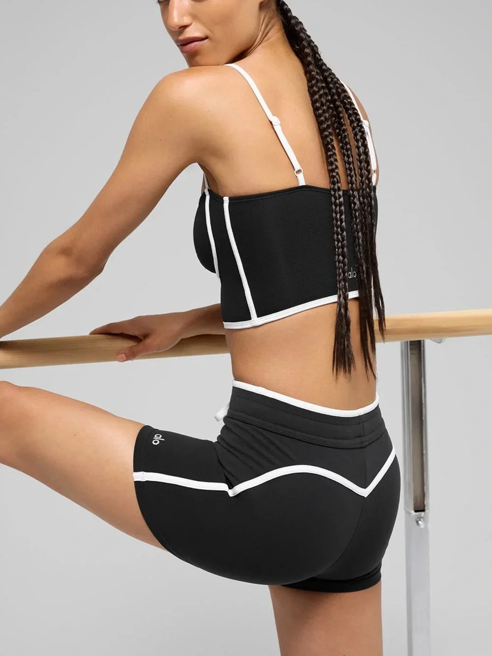 ALO Yoga great size