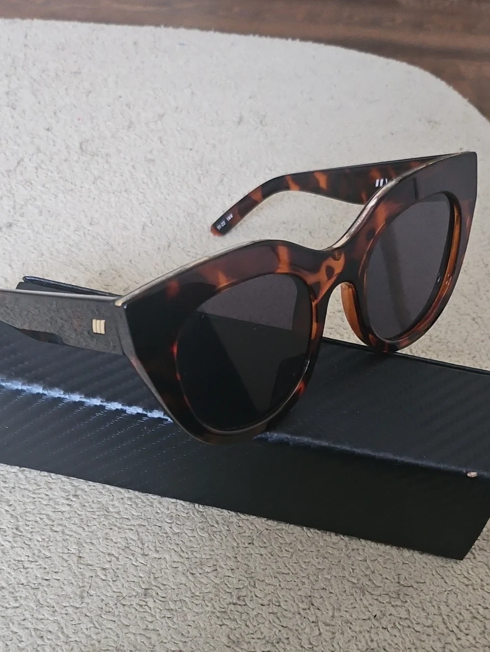 Le Specs perfect vintage