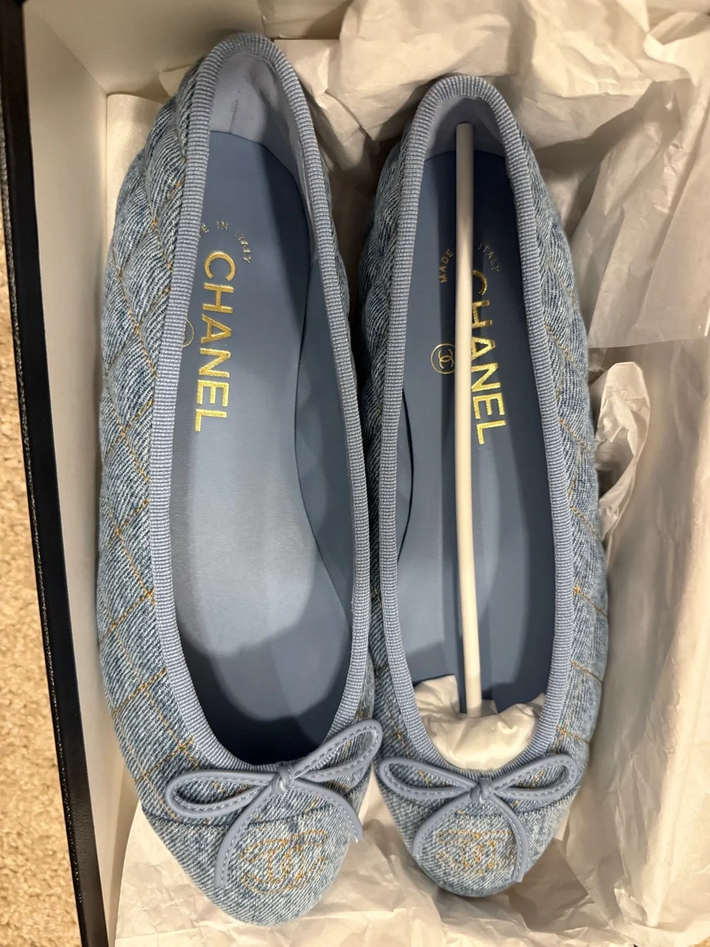 CHANEL classic quilted