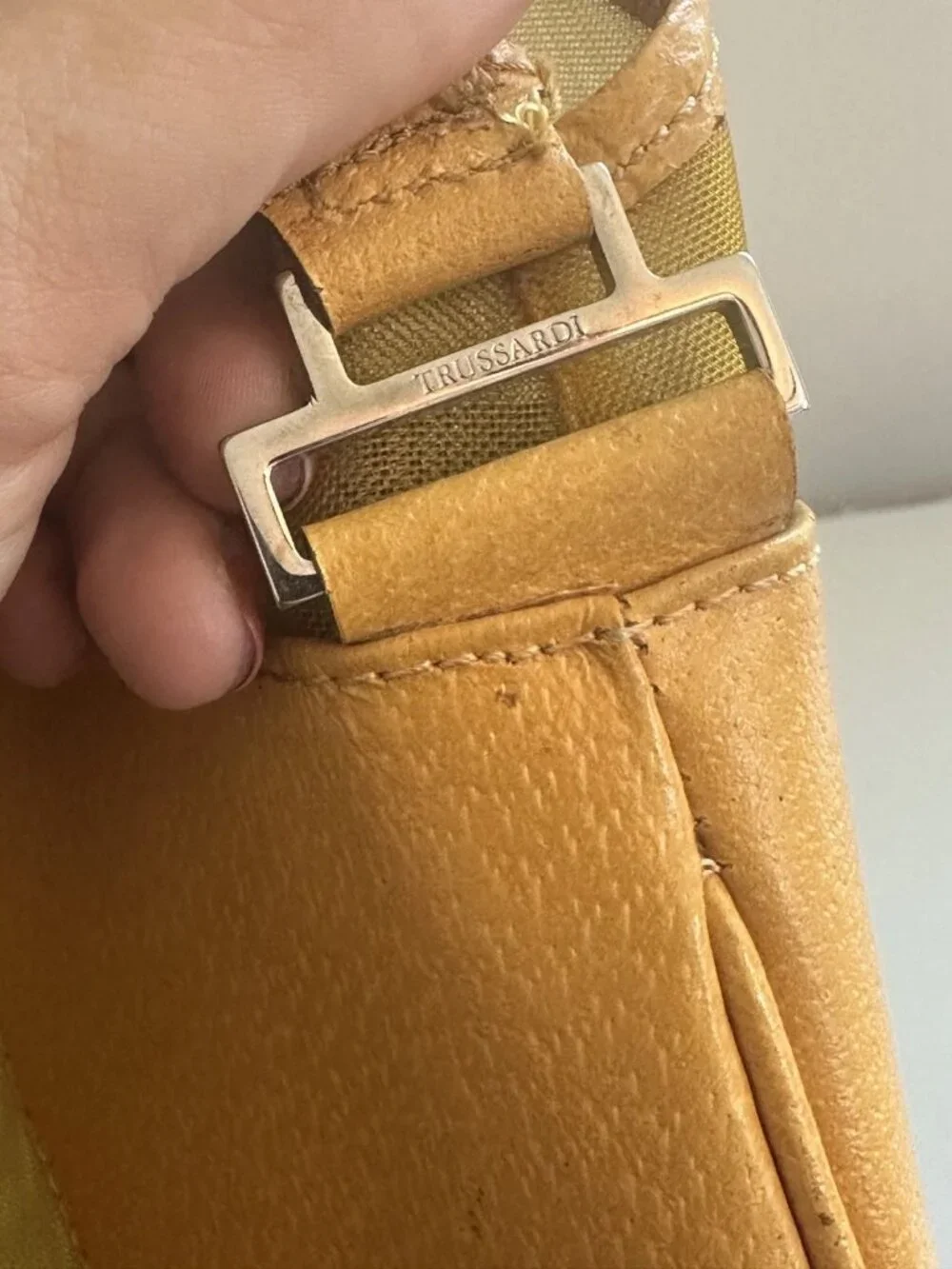 Trussardi vintage mustard