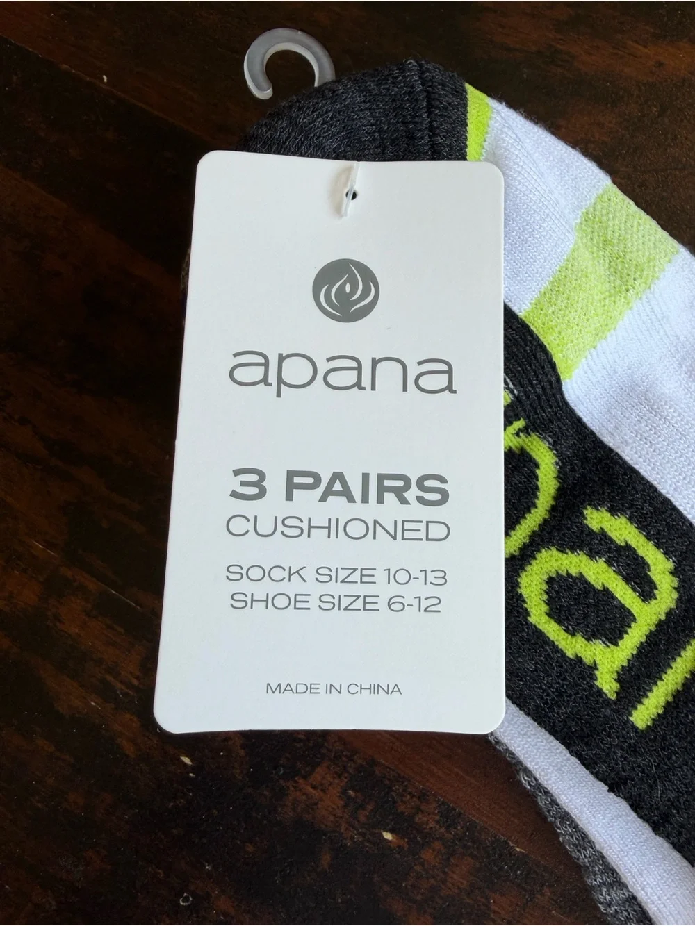 Apana low cut