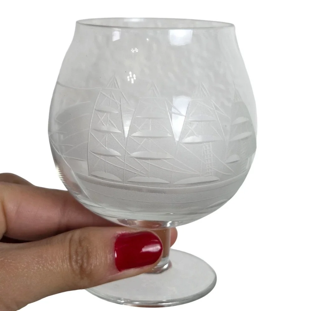 Vintage Etched Frosted Sailboat Brandy/Cordial Snifter Glasses Set of‎ 4