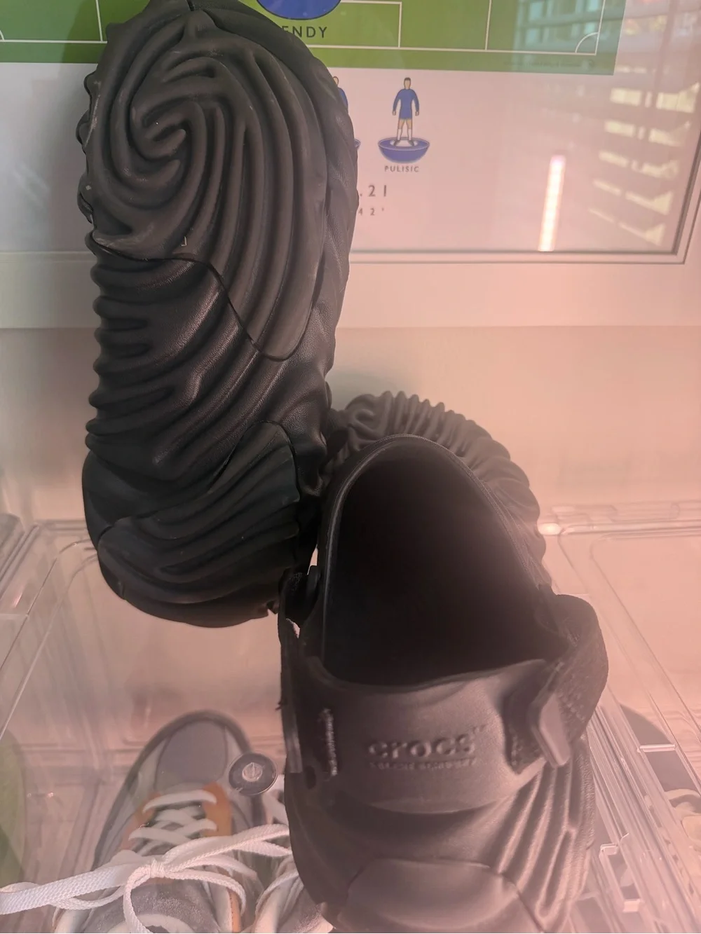CROCS no box