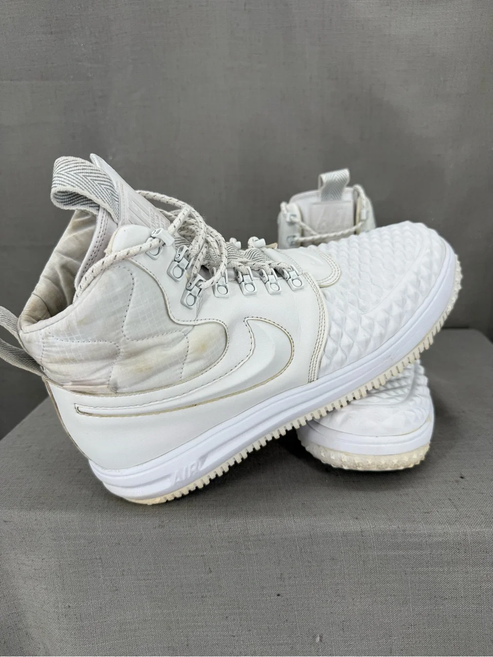 N/A nike lunar