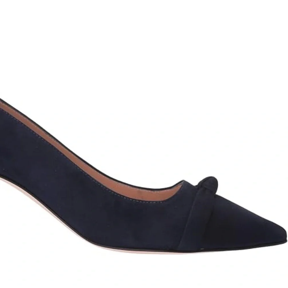 Stuart Weitzman excellent size