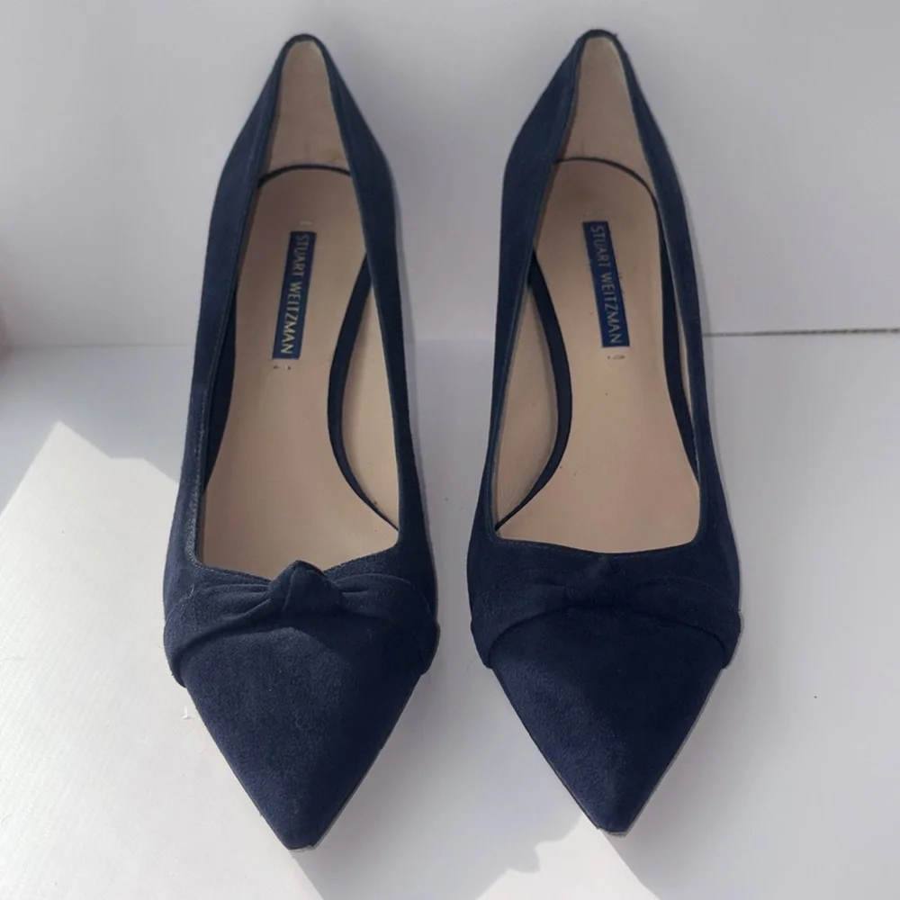 Stuart Weitzman excellent size