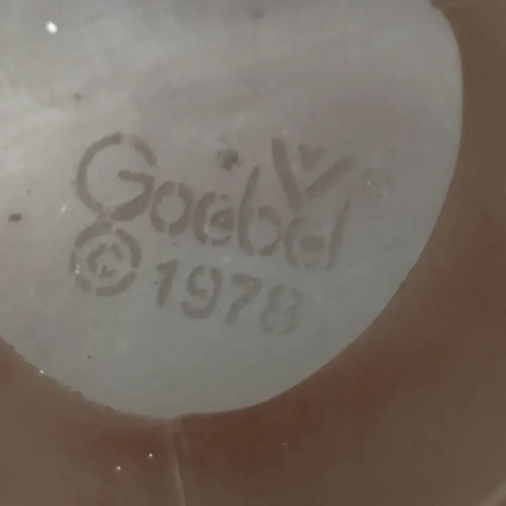 Goebel annual crystal