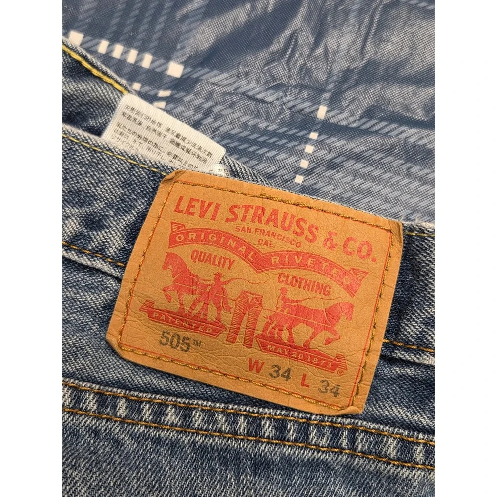 Vtg Levis 505 Regular Fit Straight Leg Light Wash Jeans‎ Mens 34x34 Distressed