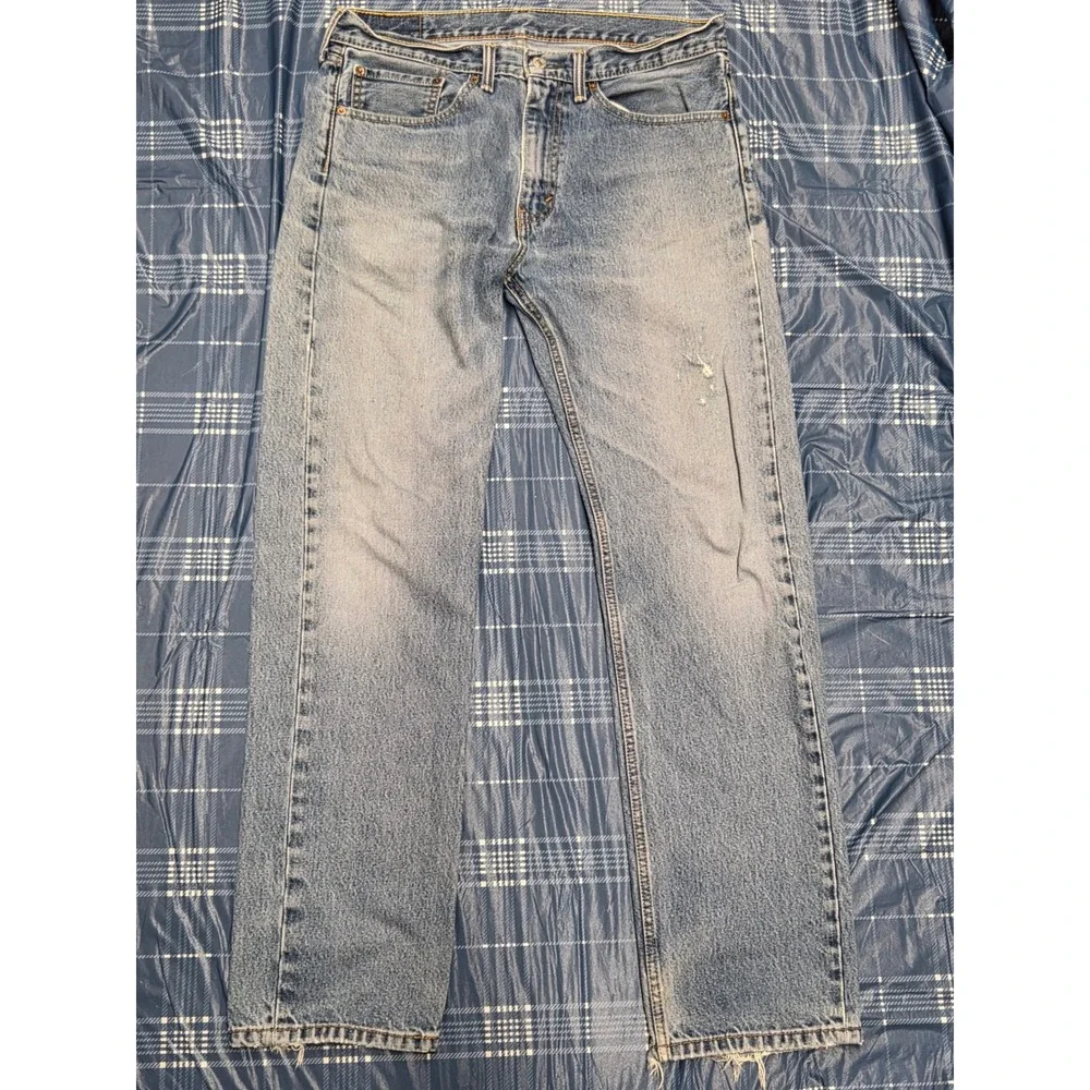 Levis zip shows patch