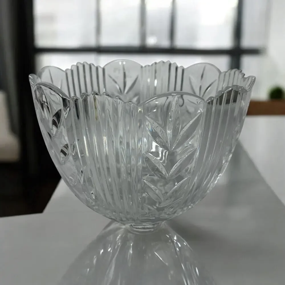 Vintage Fifth Avenue Crystal Serving‎ Bowl Made In Poland Hand Cut Scalloped Rim