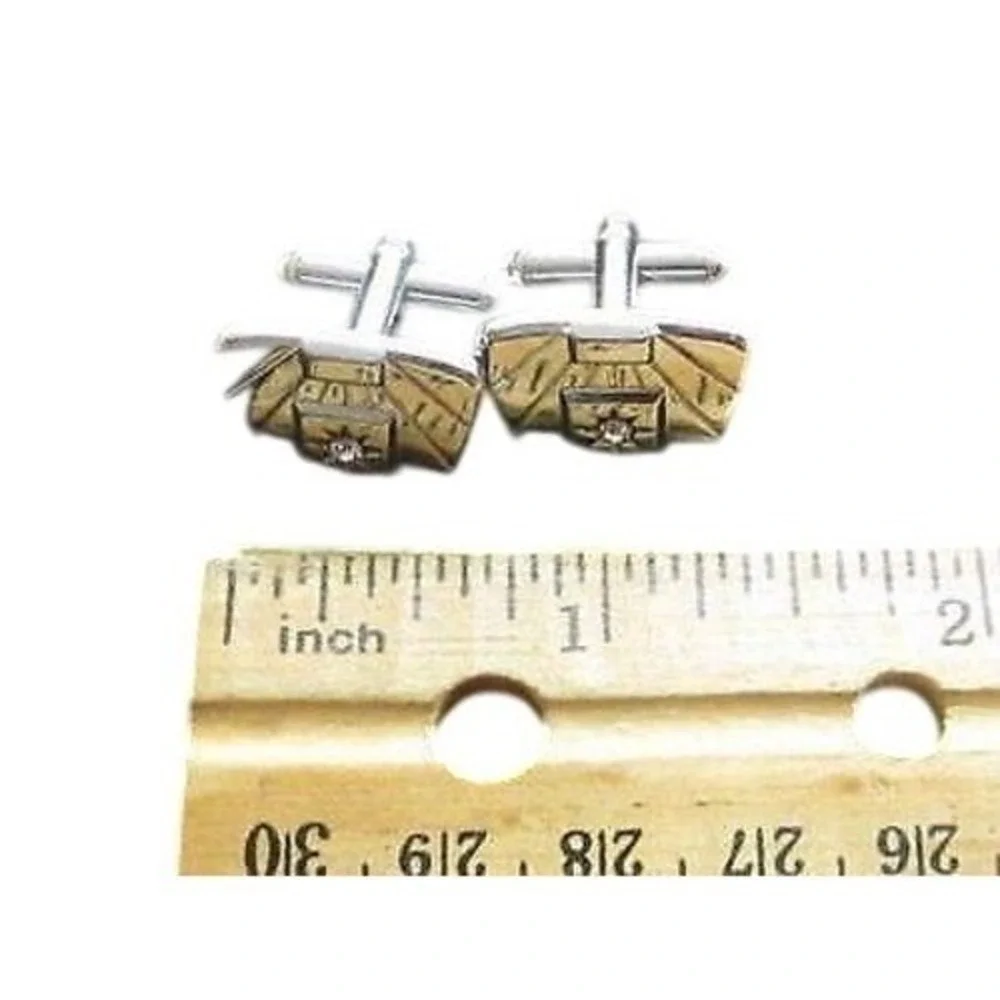 The Unbranded Brand cufflinks plated vintage