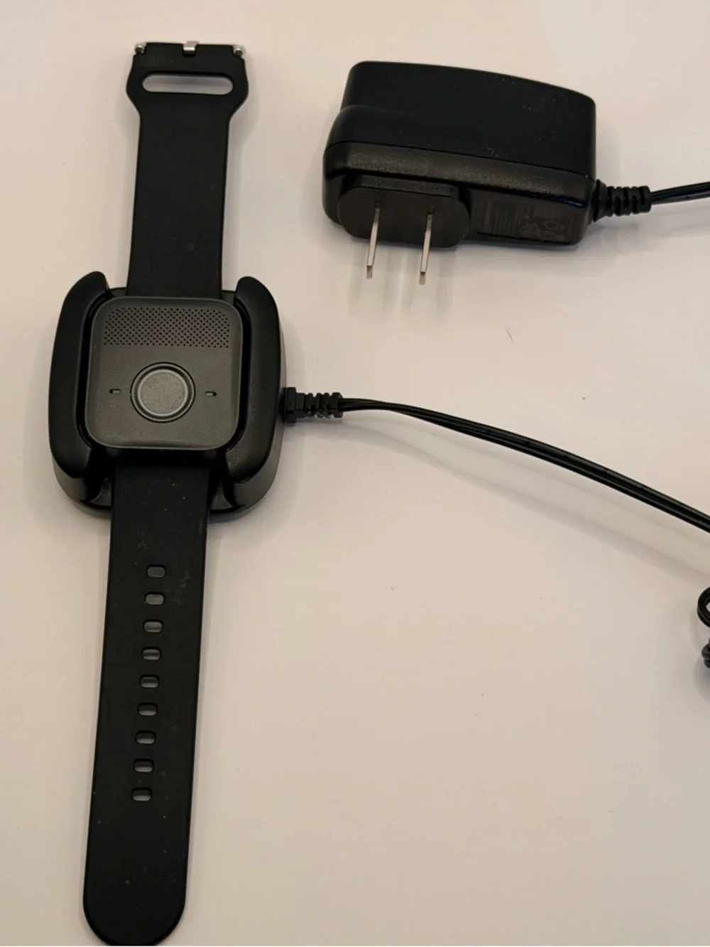 Belle W Wearable Mobile Medical‎ Alert Belle W With Charger