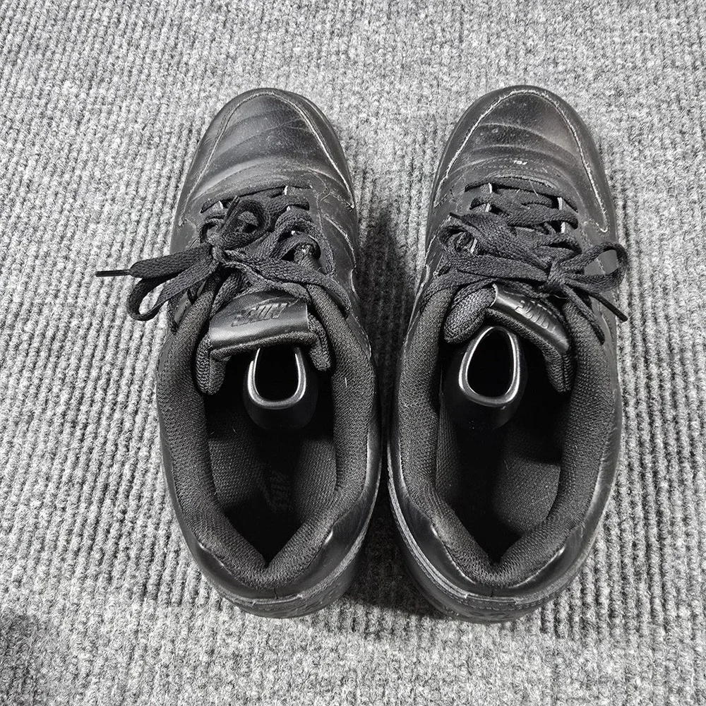 Nike ebernon low