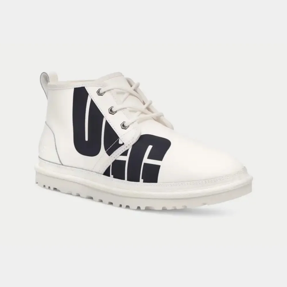 UGG Men’s Neumel Chopd White Leather Chukka Boots size‎ 9