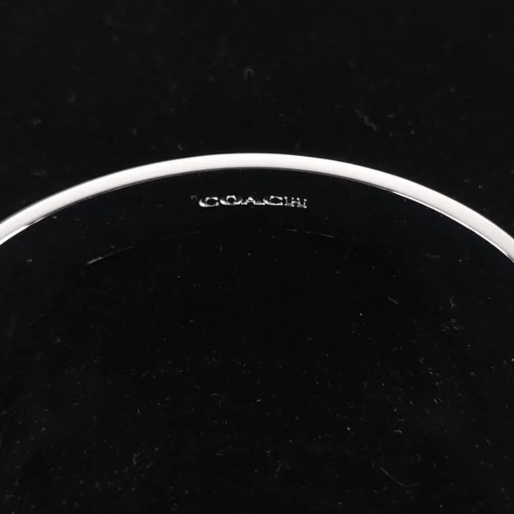 Coach nwt signature