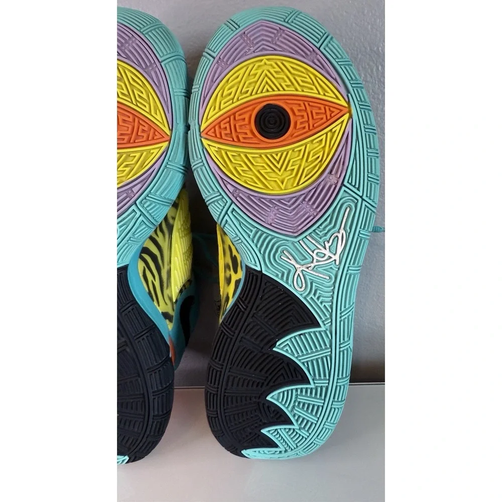 Nike up sale