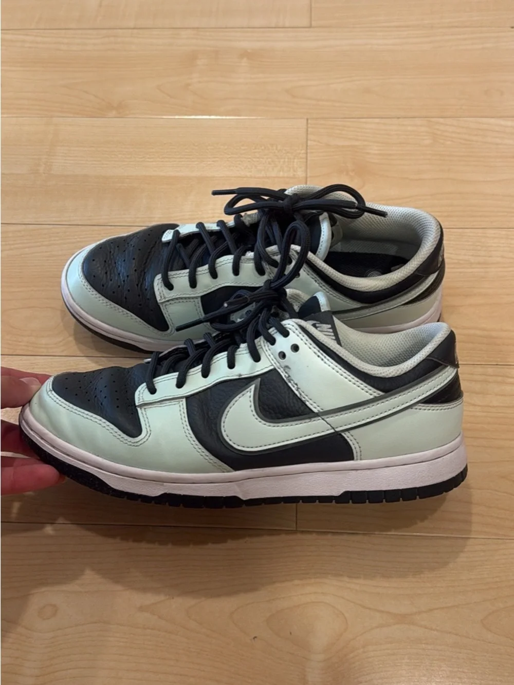 Nike low top