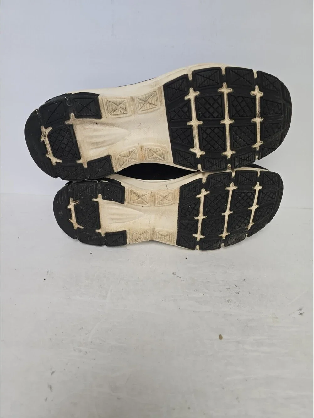 Dakota used shoes