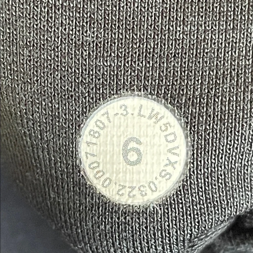 lululemon athletica stylish black