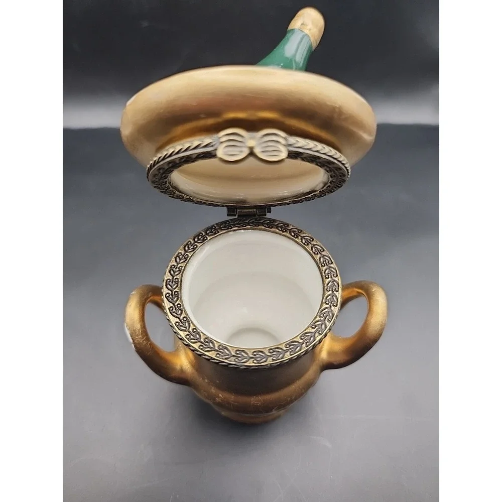 Takahashi this listing