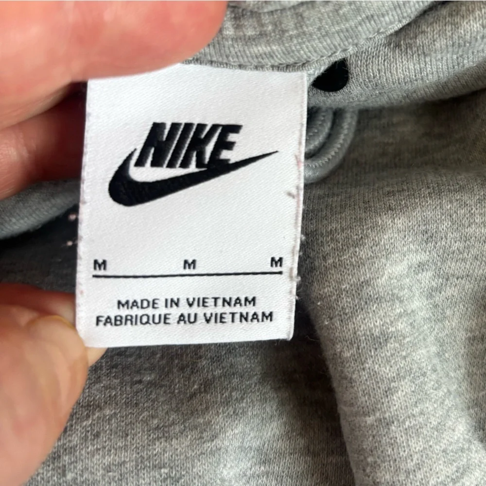 Nike cozy cropped