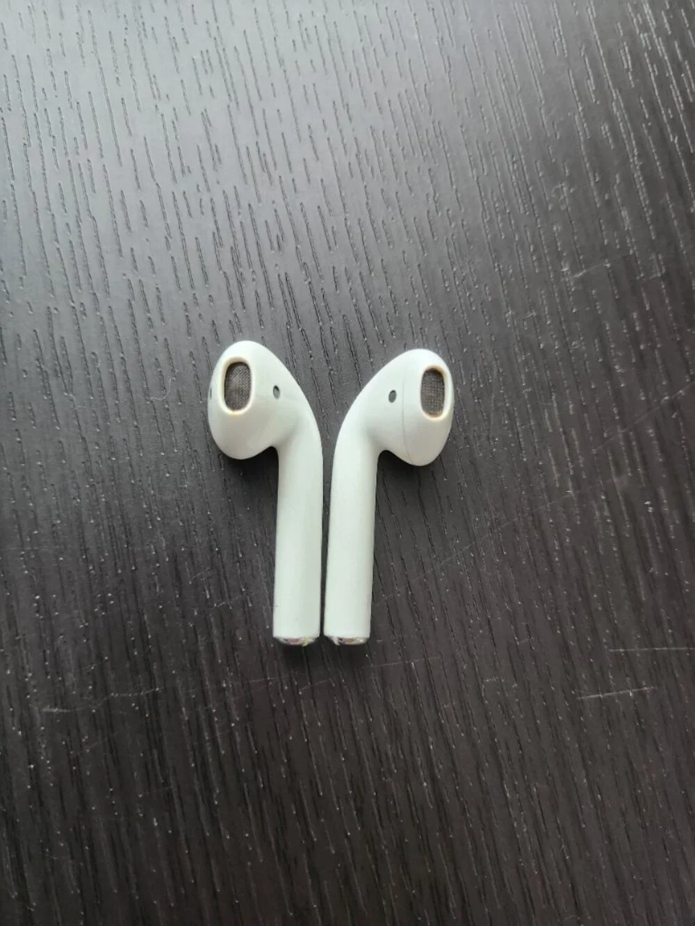 Apple pair white