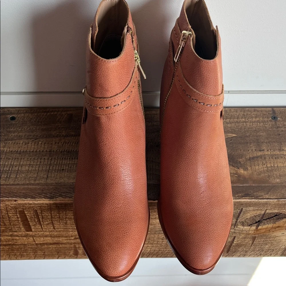Anthropologie elegant brown