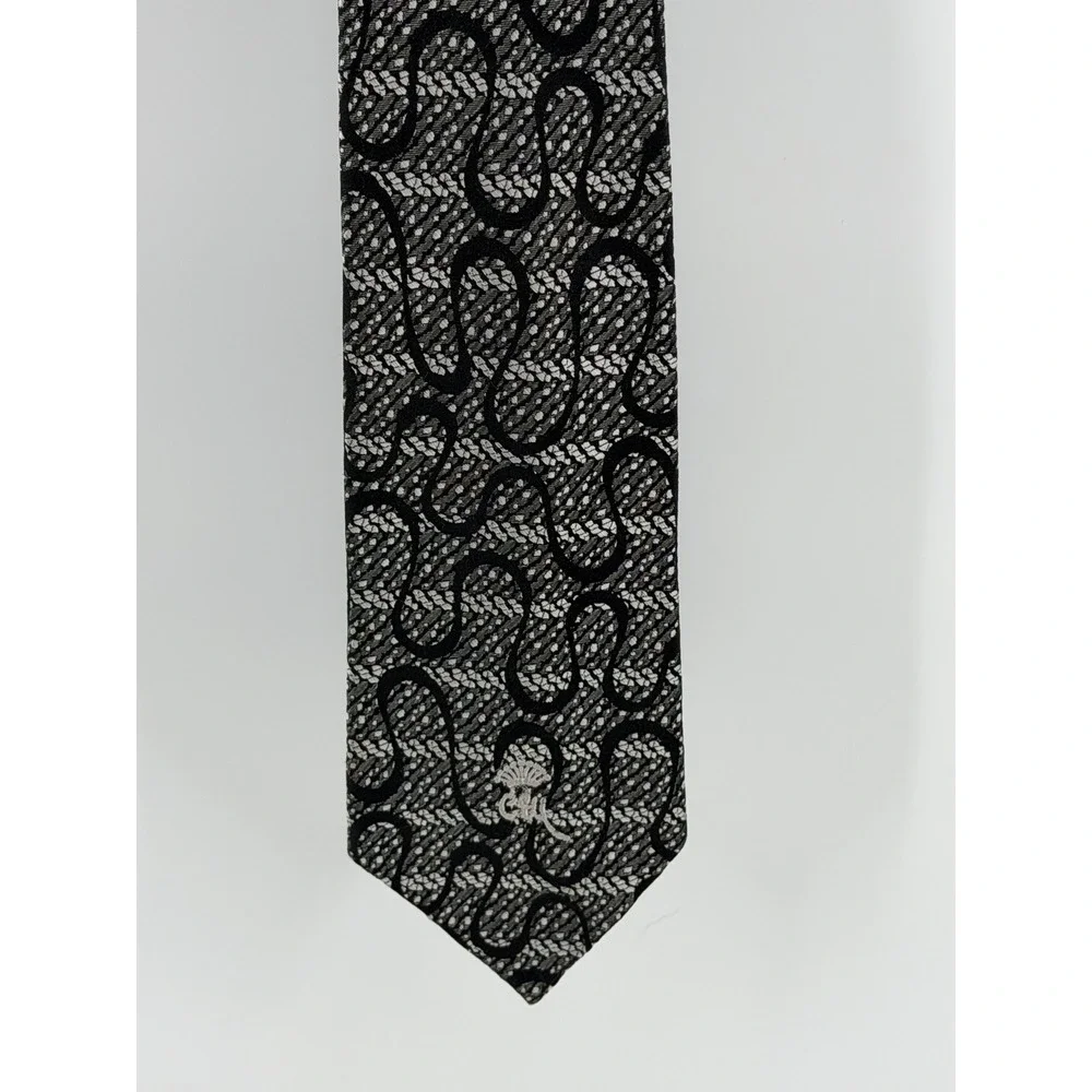 Vintage‎ Countess Mara New York Silk Tie Silver Black Abstract Geometric Coronet