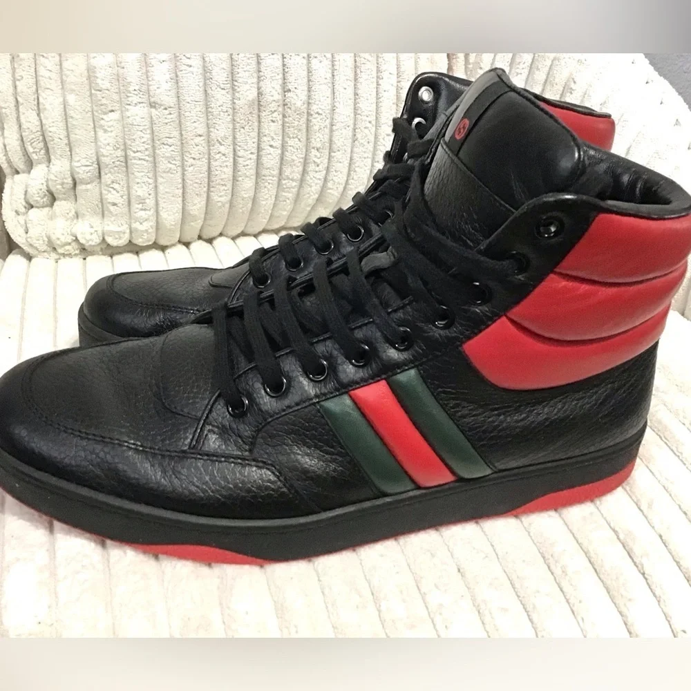 Gucci size mens