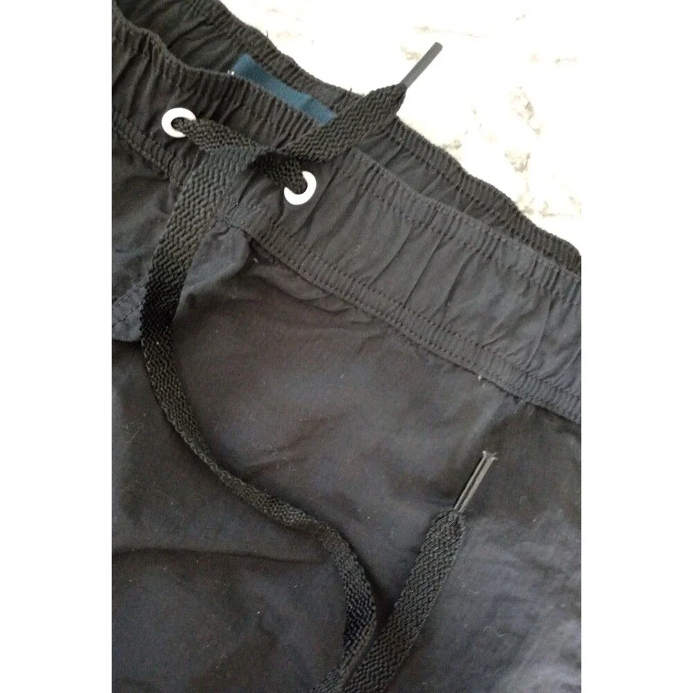 Aeropostale black nylon