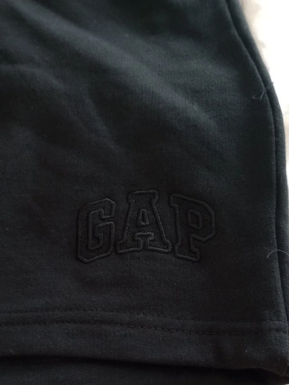 GAP classic black