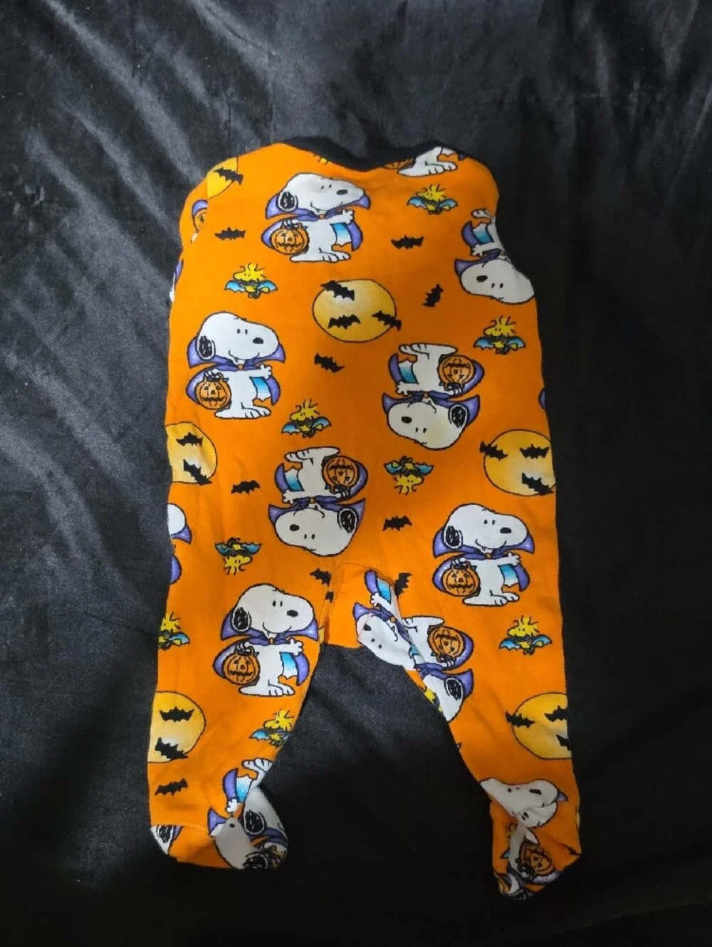Peanuts cute orange