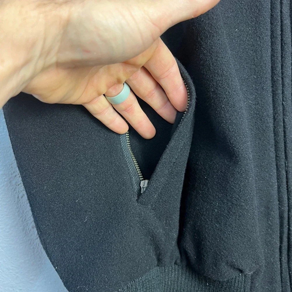 Austin Reed zippered smooth
