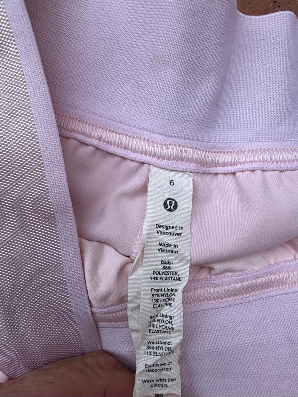 lululemon athletica strawberry milkshake