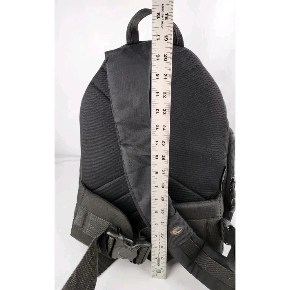 Lowepro slingshot 300aw