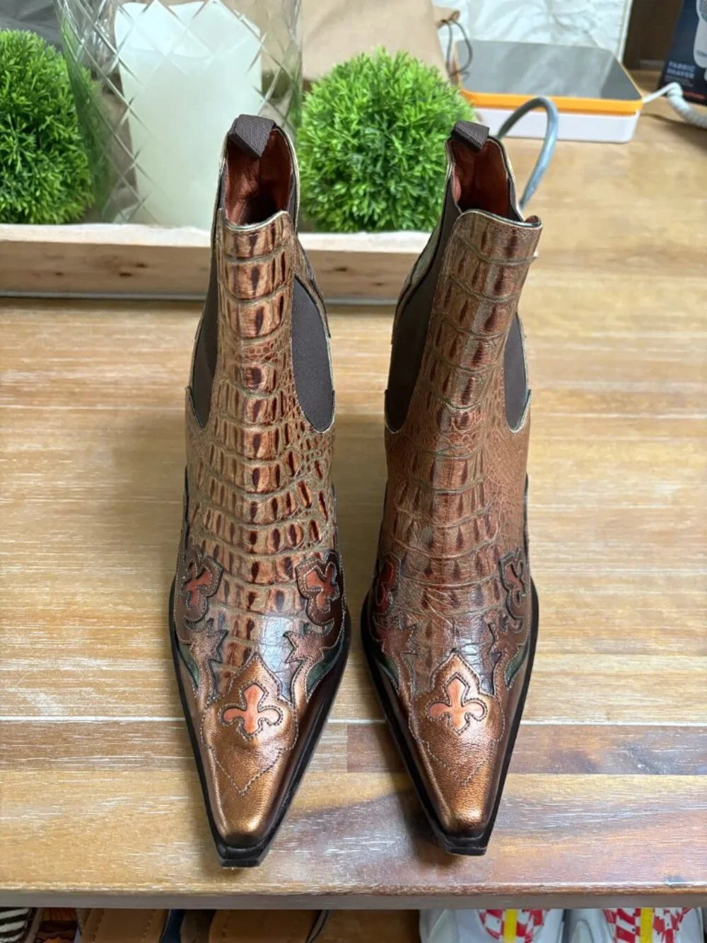Donald J. Pliner vintage donald
