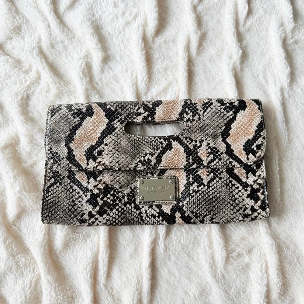 Nine West, Faux Snakeskin Envelope Clutch Handbag, Beige Gray Black
