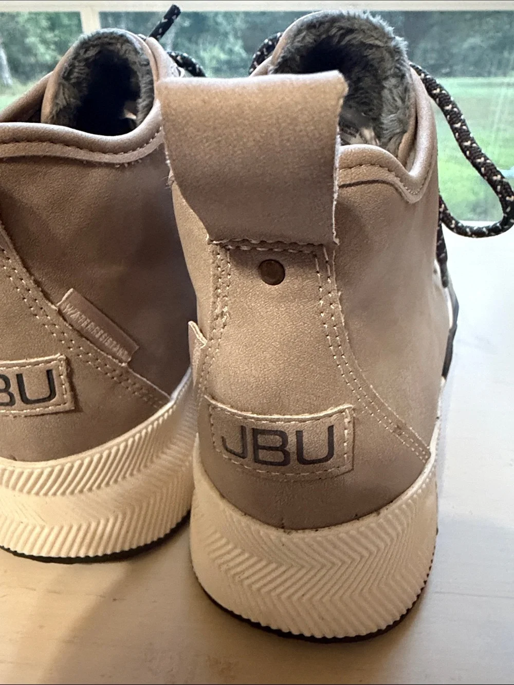 JBU women’s water