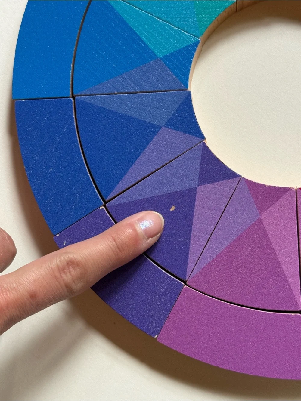 LOVEVERY color wheel