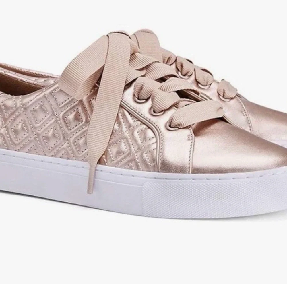 Tory Burch new out