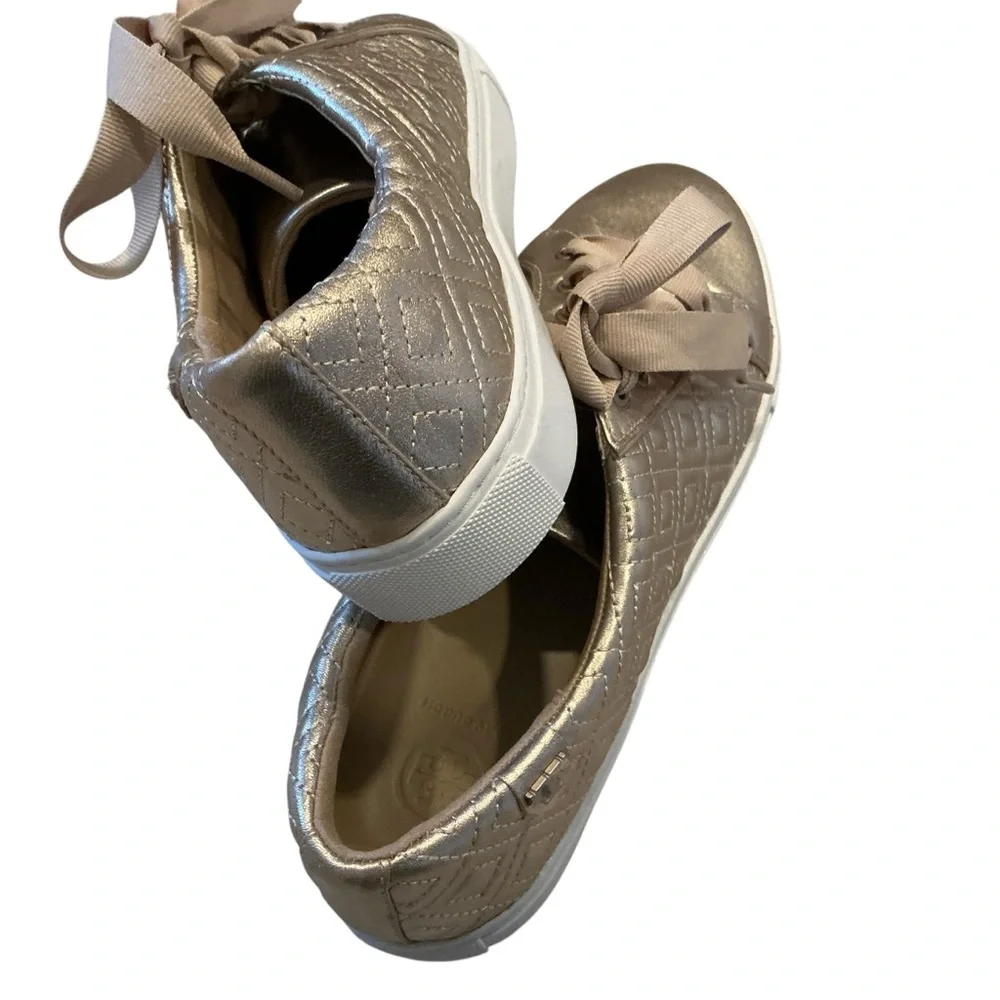 Tory Burch new out