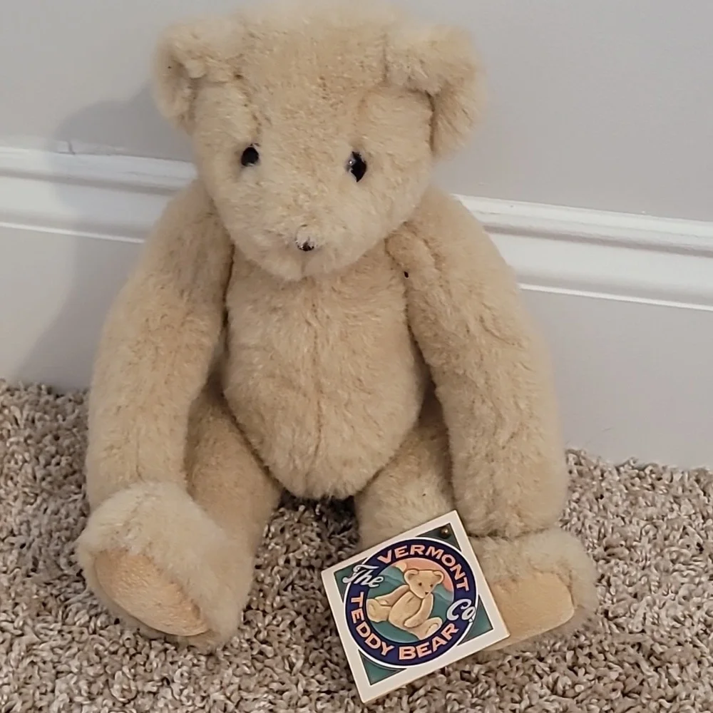 Vermont Teddy Bear Company Tan Plush 12 Inches Tall Moveable 1995 With Tag