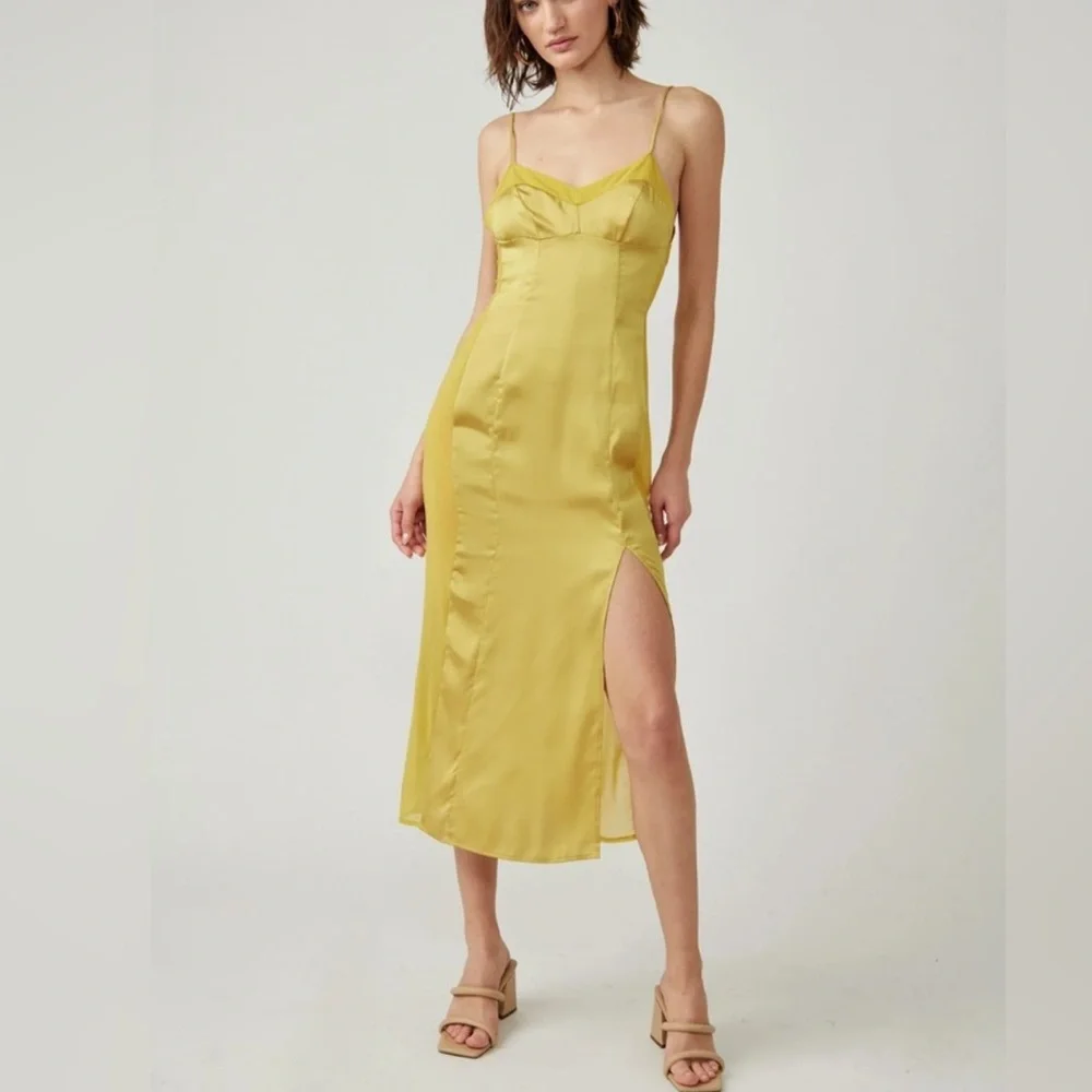 Free People small daring