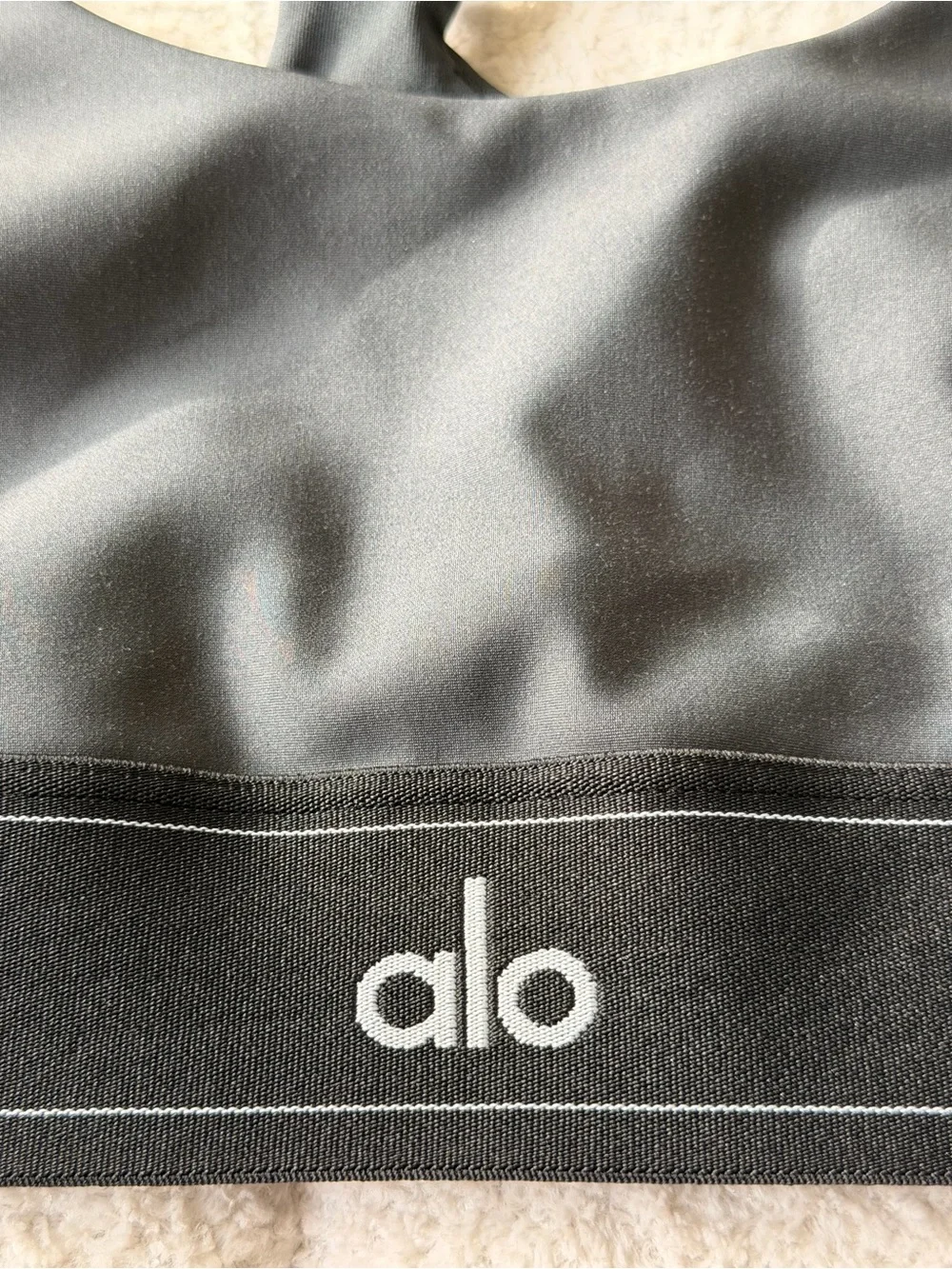 ALO Yoga smooth charcoal